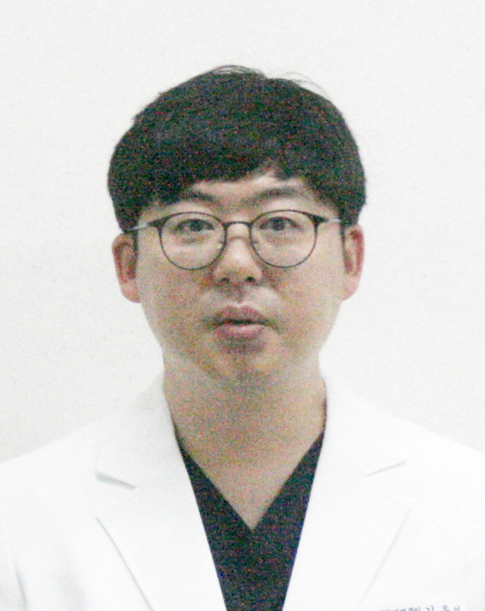 김우성 원장